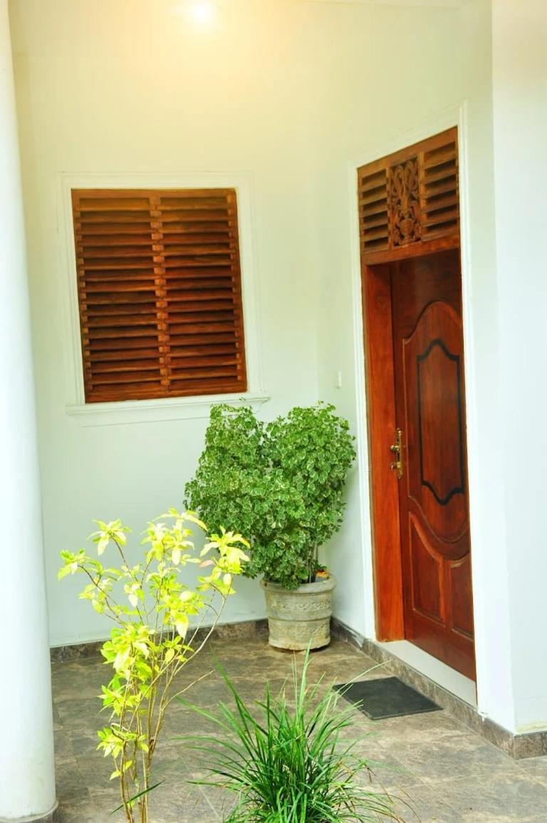 Randu Homestay And Restaurant Tangalle Quarto foto